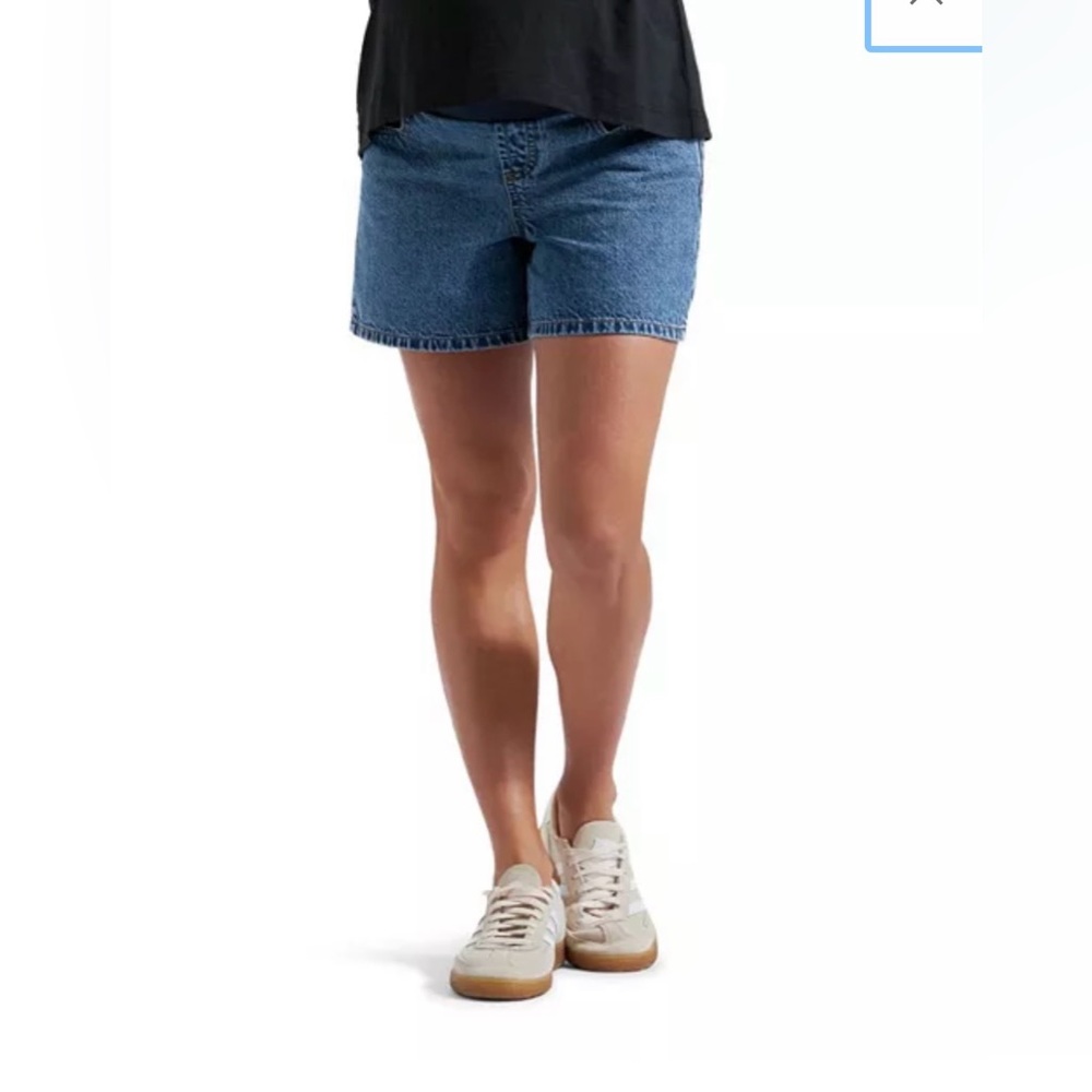 Ripe Maternity Brooklyn Denim Shorts with Wide Waistband - Picture 2 of 6